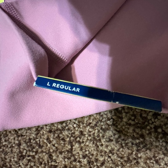 All in Motion Light Pink Women’s Leggings - Picture 4 of 6